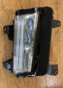 OEM Fog Light 17-23 Cadillac XT5 DRL Running Cornering Lamp LED Driver Side LH - Picture 1 of 5