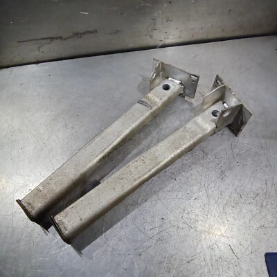 Par de soportes de montaje de barra de choque de aleación para parachoques delantero peugeot rcz 1.6 thp 2009-2015 Foto 1 de 4