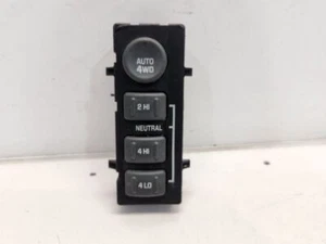 2002 GMC Sierra 1500 Dash Switch - 4x4 Switch Auto / 2HI / 4HI / 4LO - Picture 1 of 12