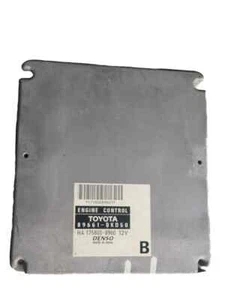TOYOTA Hilux 89661-0KD50Ecu Ecm Ecu used 896610KD50 Free Shipping & Fast - Bild 1 von 6