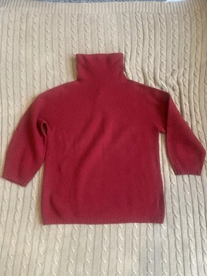 Max Mara Women's Red Knitted Jumper From Wool And Cashmere 3/4 Sleeves, Small - Image 1 of 4
