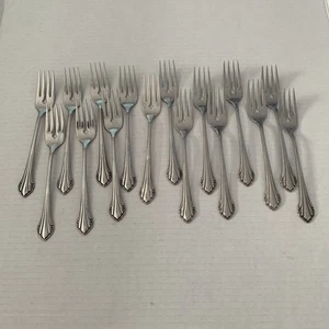 16 Piece Oneida Repose Bittersweet Stainless Dessert Forks - Picture 1 of 6