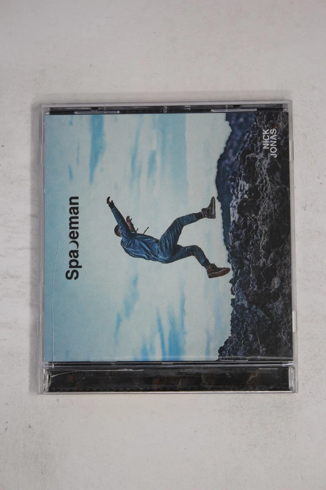 Álbum CD Spaceman de Nick Jonas Foto 1 de 1