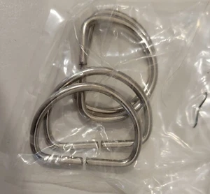 Vintage New 1980 (4) Silver 1.25" Metal D-Ring Sewing Notion Belt Bag Hardware  - Picture 1 of 2