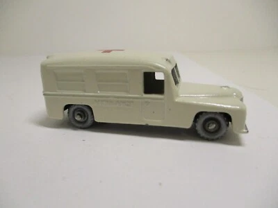 Ambulancia Moko Lesney Matchbox 14B V-5 Daimler RESTAURADA/MODIFICADA rara SPW ¡Nueva casi nueva! Foto 1 de 4