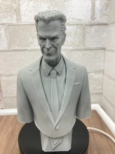 G-Man Bust Detailed 3D Printed Half-Life Decor High Quality Video Game Sculpture - Picture 1 of 2