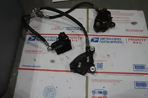1988–96 Suzuki GSX600F Katana Front Brake Calipers OEM - Picture 1 of 3