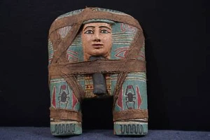 Wooden Hathor: Graceful Guardian of Love and Fertility - Picture 1 of 7