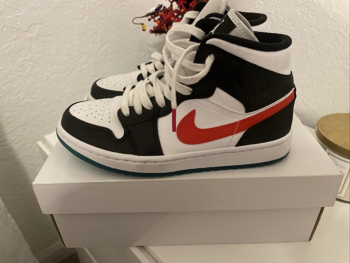 人気話題 Nike Wmns Air Jordan 1 Mid Black \"Alternate Swoosh\" Air Jordan 1 Wmns Mid 'Alternate Swoosh' — Kick Game