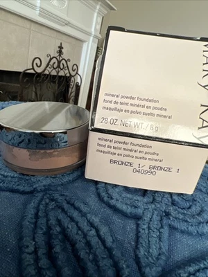 Mary Kay Mineral Powder Foundation - Bronze 1  016890 Discontinued - New In Box - Image 1 of 4