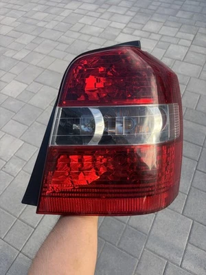 2004-2007 年丰田 Highlander 右乘客尾灯 右侧 阅读说明 — 第 1/4 张图片