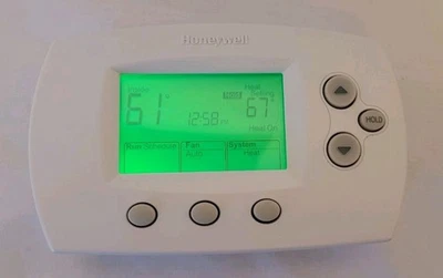 Honeywell TH6110D1005 Focus Pro 6000Series 5-1-1/5-2 Day Programmable Thermostat - Image 1 of 4