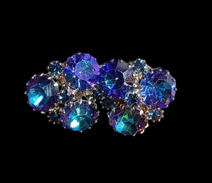 Beautiful Vintage Weiss AB Blue Rhinestone Silver Toned Clip-on Earrings - Picture 1 of 7