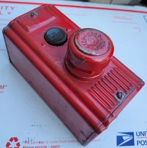 CUTLER HAMMER 10250H1045A heavy duty 600 VAC start stop push button switch box - Picture 1 of 8