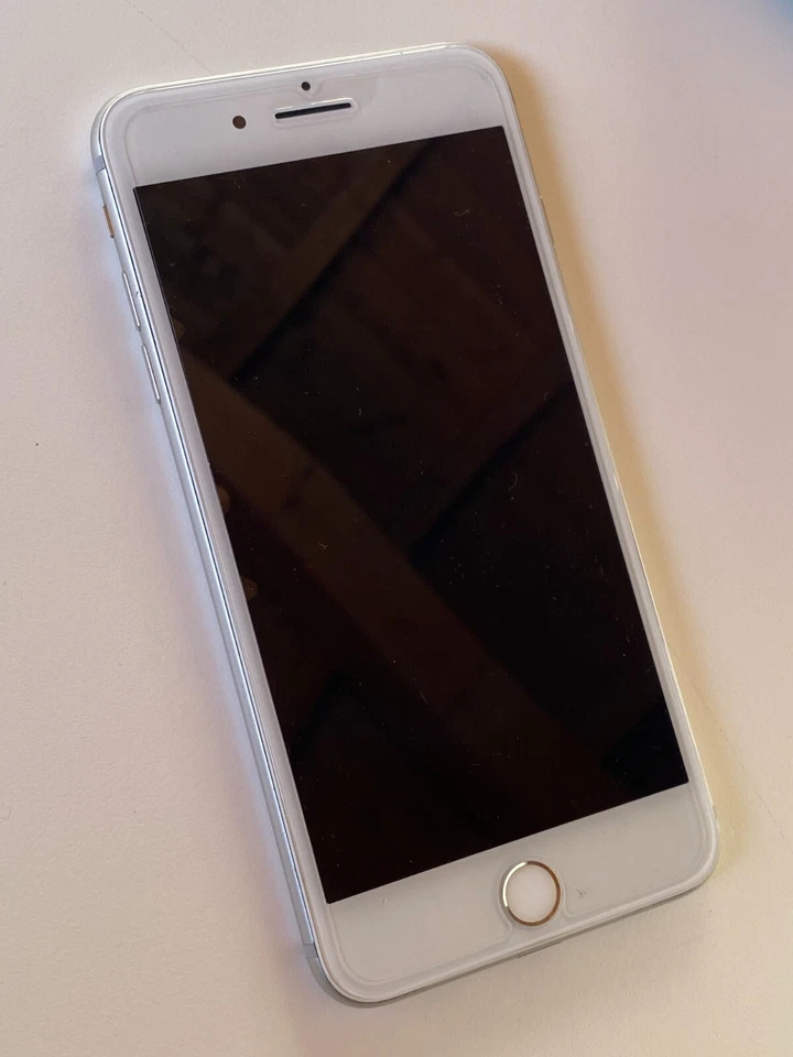 Apple iPhone 7 Plus  - 128GB - Argento (Sbloccato) - Immagine 1 di 3