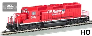 HO Scale, EMD SD40-2 - CANADIAN PACIFIC (DUAL FLAGS) #5612 - BAC-67201 - Picture 1 of 2