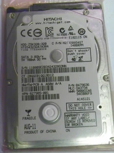 Hitachi HTS543232A7A384 P/N:0A79636 MLC:DA3734 FW:A A60W A/A 320GB 7mm 2.5" SATA - Picture 1 of 2