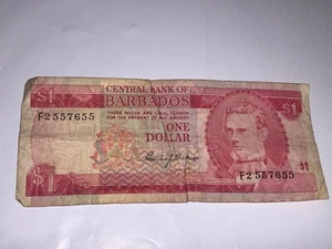 Central Bank of Barbados - 1 $ (One) Dollar Banknote, Seriennr. F 2557655 - Bild 1 von 6