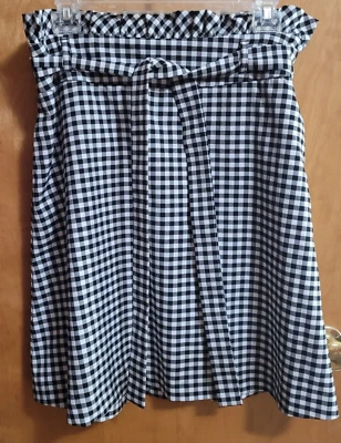 Falda Cynthia Rowley 6 Negra Blanca Cuadros Guinga Corbata Cintura Lateral Cremallera Bolsillos Usada en Excelente Condición! Foto 1 de 4
