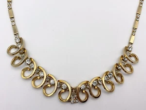 Sarah Coventry Swirl Necklace Celestial Fire Vintage 1955 Gold Tone Rhinestone - Picture 1 of 7