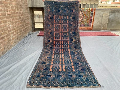 Corredor de lana turcomano afgano vintage 3x8 - alfombra estilo Ersari melocotón descolorido y azul marino Foto 1 de 4