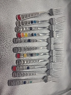 Fiesta Fiestaware Platería Celebración Mascarada Arco Iris 38 Piezas Foto 1 de 4