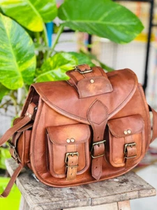 Real Vintage Saddle Bag Genuine 2D Leather Black Messenger Shoulder 13" Big - Picture 1 of 5