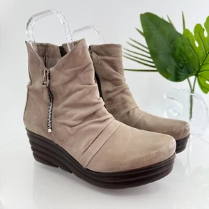 Miz Mooz Zuzu Wedge Platform Ankle Boots Size 41 10 Tan Ruched Leather NWOB - Picture 1 of 16