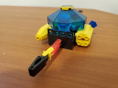 LEGO 6125 Sea Sprint 9 + Underwater Scooter 1806 - Missing Few Pieces - Image 1 of 4