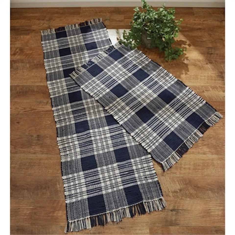 Плетеный тряпичный ковер 24 дюйма x 36 дюймов — Dylan темно-синий от Park Designs — 2 фута x 3 фута - Изображение 1 из 1