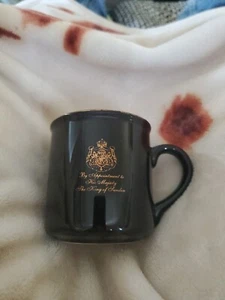 Vintage Sweden Gevalia Kaffee Mug w/ Gold "Sweden Coat of Arm" - Picture 1 of 3