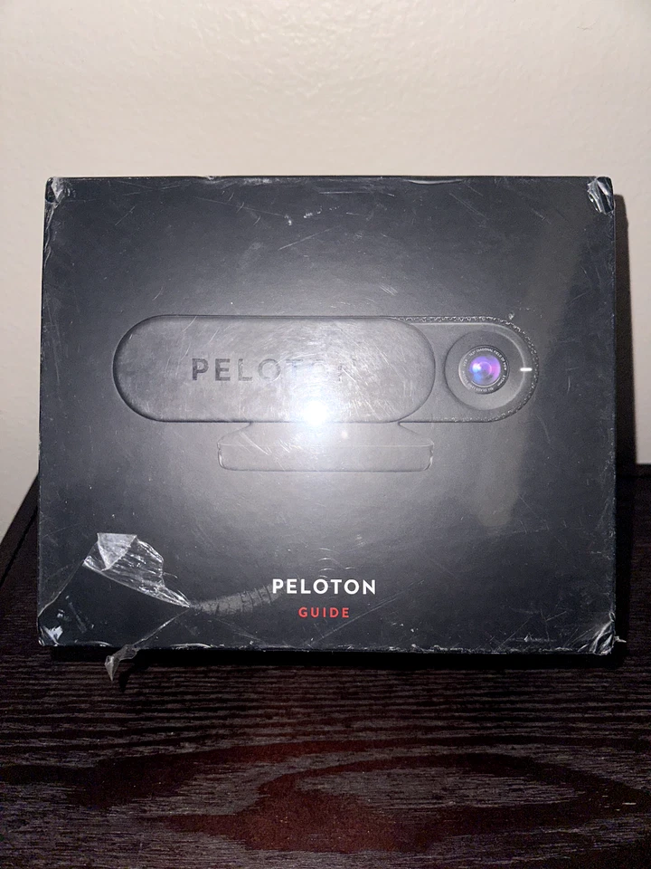 Peloton Strength Training Device with Built-In Camera - Black (‎TH01-0001)