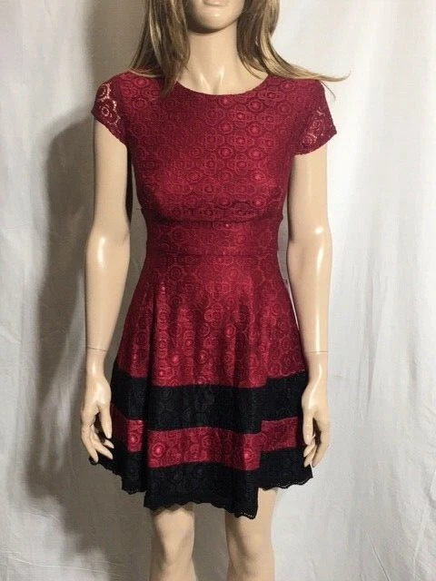 TEEZE Me Womens Red Short Sleeve Mini Fit Flare Dress Juniors Size 3