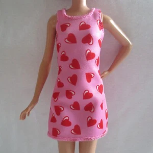 NEW Barbie Skipper Babysitters Inc Doll Pink Red Heart Valentines Day Dress - Picture 1 of 3