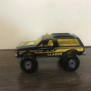 Hot Wheels 1983 Chevy S10 Blazer Truck 4x4 Black and Yellow Mattel Vintage - Picture 1 of 7