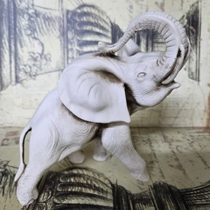 Lucky Elephant Statue 6'W×7' Tan Off/ White Polyresin Figurine Safari Collectibl - Picture 1 of 14