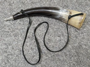 Bull Cow Powder Drinking Horn 14" w Strap - Picture 1 of 14
