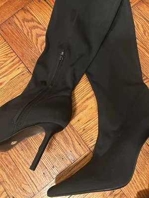 Nuevas botas hasta la rodilla Zara negras 40 Foto 1 de 4