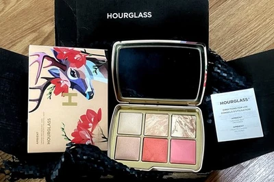 Hourglass  Ambient Lighting Edit Unlocked Palette - Deer - Image 1 of 3