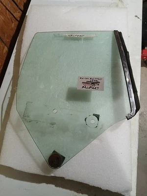 Mopar Dodge Charger 72 четверти стекло 318 340 360 SE 383 440 426 Hemi Super Bee - Изображение 1 из 2