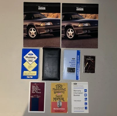Ford Mustang 1992 conjunto manual del propietario con 2 folletos y cinta de demostración de audio Foto 1 de 4