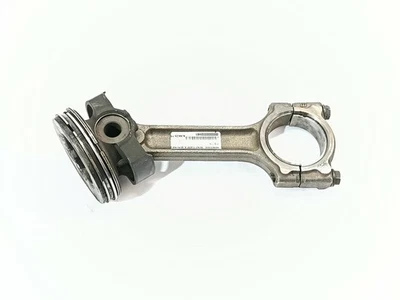 A6080302600 Pistón MERCEDES-BENZ CLASE A BERLINA (BM 177) 180 D 2018 324481 Foto 1 de 4