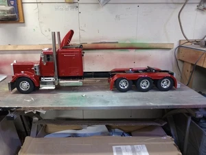 Tamiya Grand Hauler Kenworth  Stretched With Sound And Light System loaded - Picture 1 of 15