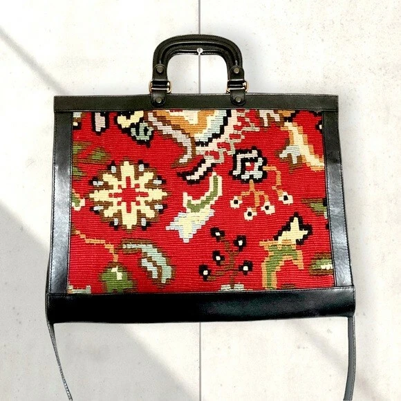 Bolso/maletín colorido vintage Kilim y cuero negro de Yun Art Foto 1 de 4
