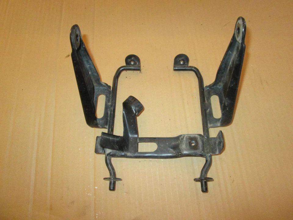 Honda Ascot FT500 FT 500 1982 faro luz orejas horquilla montaje en oreja Foto 1 de 1