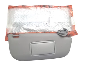 Alfa Romeo 147 GT Sun Visor Right New & ORIGINAL- 735350960 - Imagen 1 de 3
