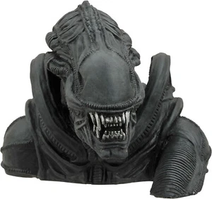 Diamond Select Toys Avp Alien Warrior Piggy Bust Coin 5” Figure Bank - Picture 1 of 9