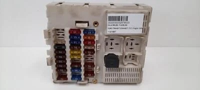 7T1T14A073BB Caja Reles/Fusibles para FORD TRANSIT CONNECT (TC7) 2006 2578003 - Imagen 1 de 4