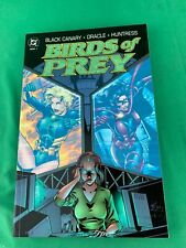 BIRDS OF PREY VOLUME 1  Graphic Novel