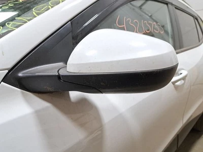 Lh Driver Side Door Mirror 2024 Trax Sku#4297819 - Image 1 of 4